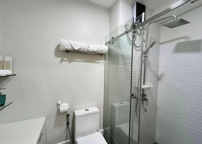 Grace Residences Taguig 3*
